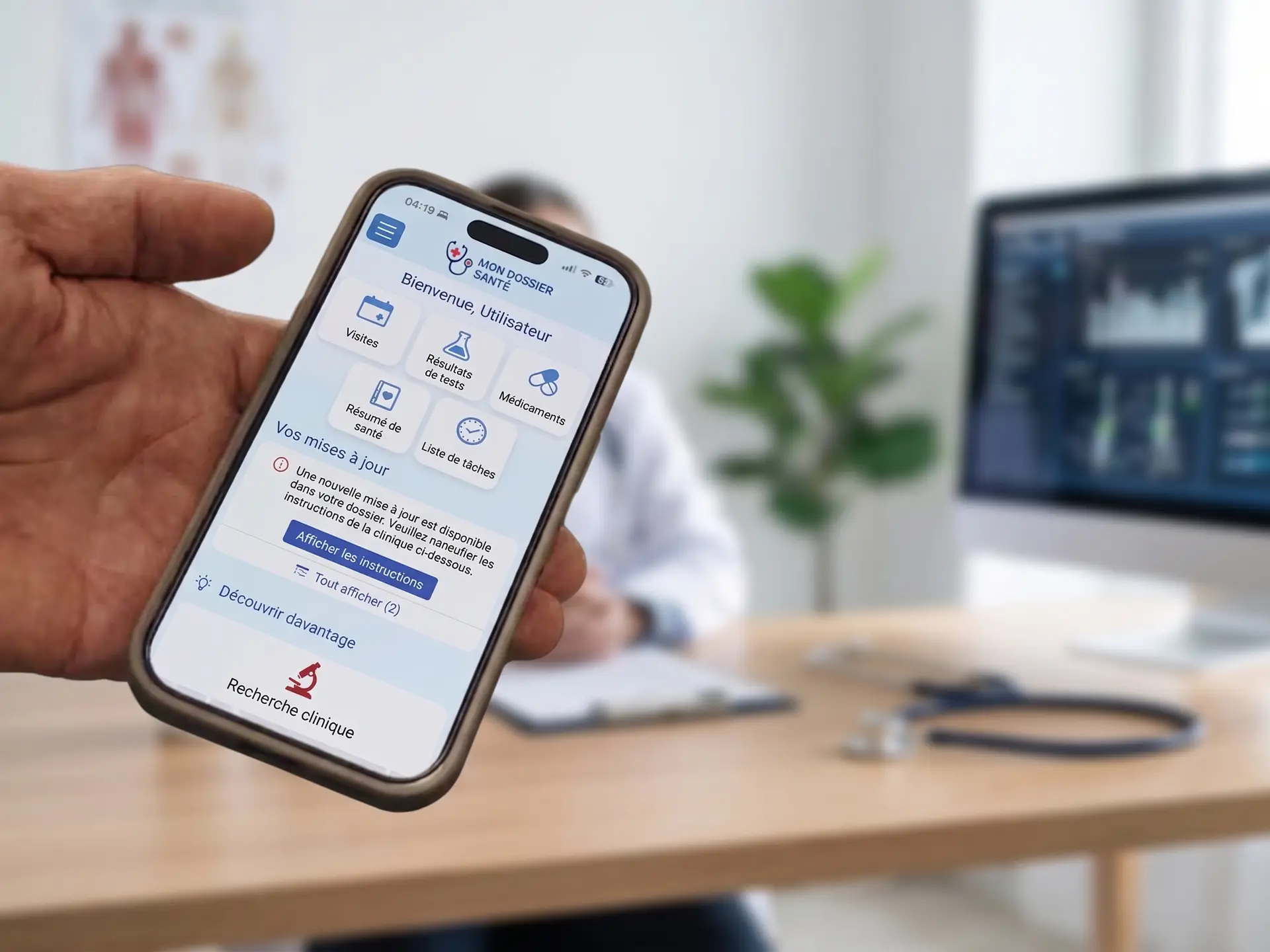 Close-up of a hand holding a smartphone displaying the French health app 'Mon Dossier Santé' with icons for Visites, Résultats de tests and Médicaments